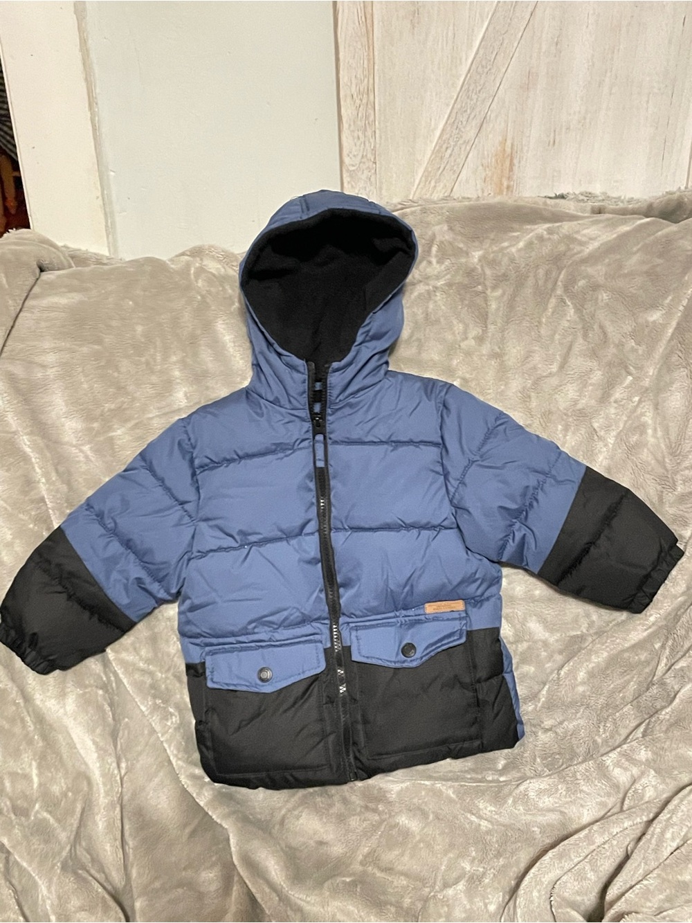 Baby Hooded Two-Tone Puffer Jacket in Blue and Black
